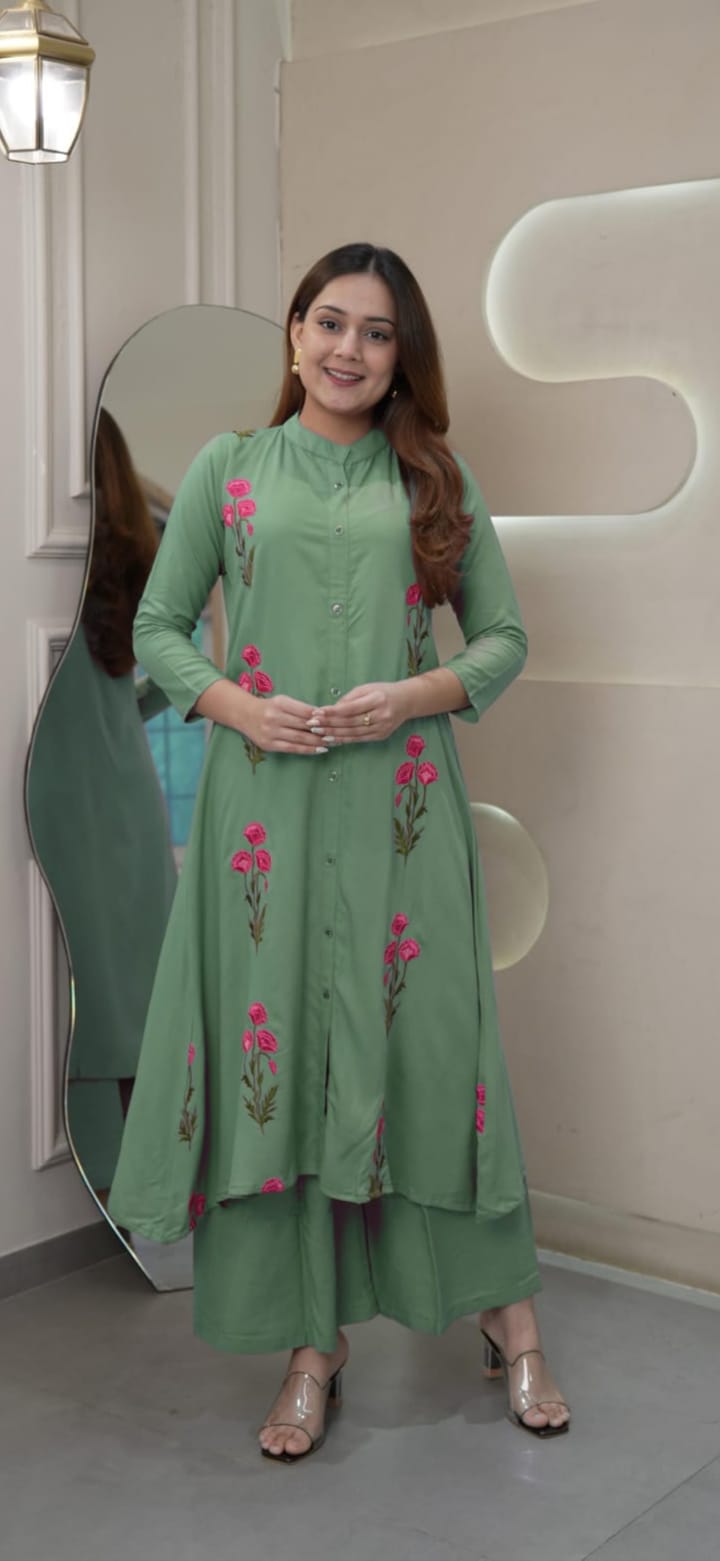 WOMEN'S ETHNIC OUTFIT LATEST DESIGN CASUAL WEAR KURTIS